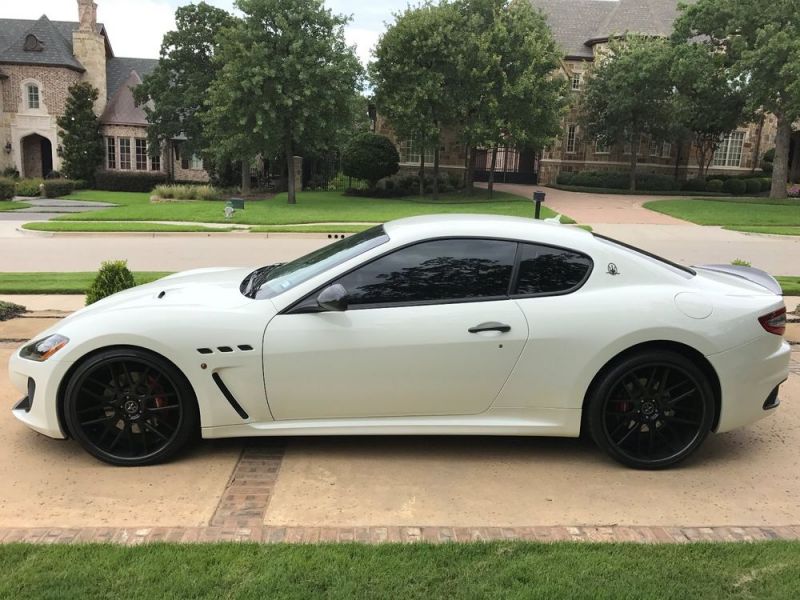 2014 maserati gran turismo mc
