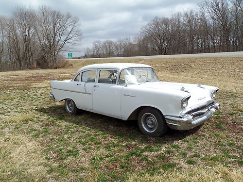 1957 chevrolet 210 post inline 6 manual 3 spd driveable clean title