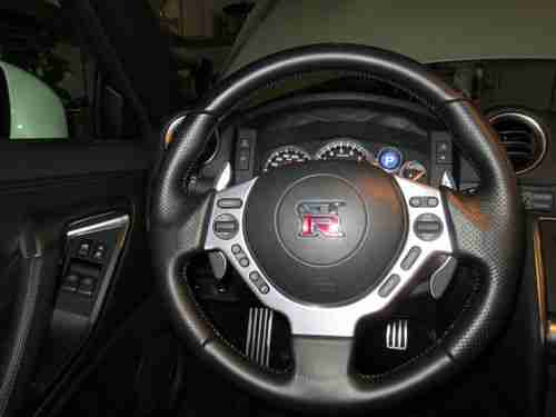 Nissan GTR 2009 only 1000 miles, image 7
