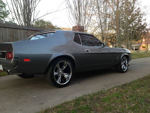 1971 mustang the sexiest body style ford has made to date!!