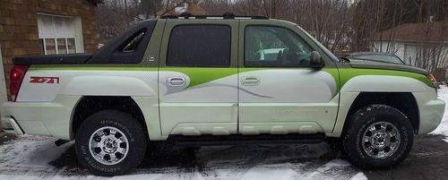 2002 chevrolet avalanche 1500 z71 north face edition crew cab pickup 4-door 5.3l