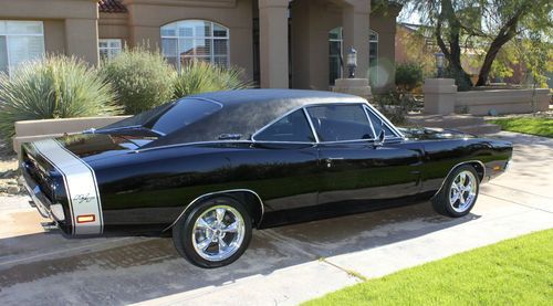 1969 dodge charger rt black ac vinyl top