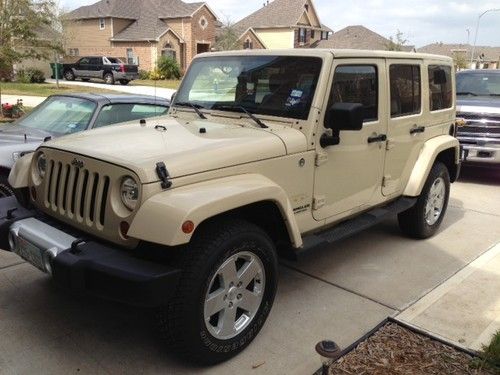 2011 jeep wrangler unlimited sahara sport utility 4-door 3.8l