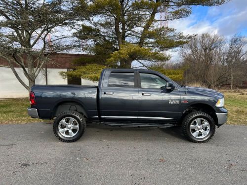 2015 ram 1500 diesel * lifted * gorgeous * garaged