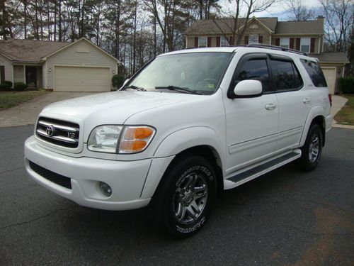 Toyota sequoia limited, 4x4, awd, third row seat, very clean,runs &amp; drives great