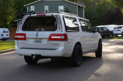 2010 lincoln navigator