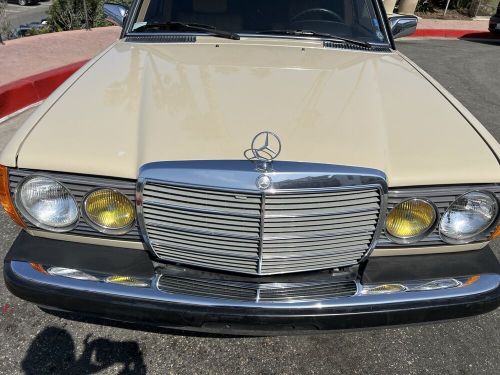 1982 Mercedes-Benz 300-Series TD, US $24,600.00, image 8