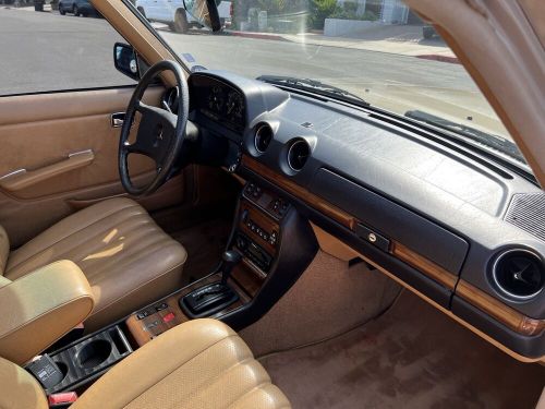 1982 Mercedes-Benz 300-Series TD, US $24,600.00, image 28