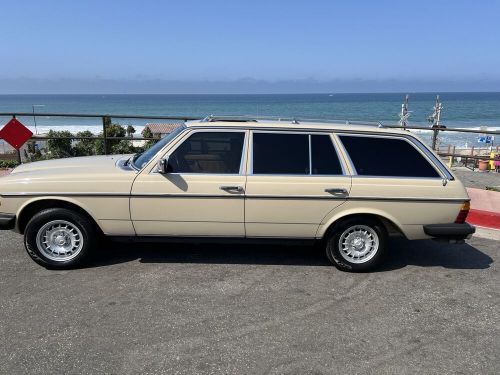 1982 Mercedes-Benz 300-Series TD, US $24,600.00, image 40