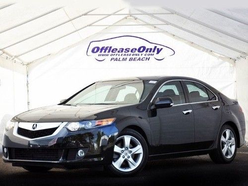 Moonroof leather cd player cruise control all power  alloy wheel off lease only