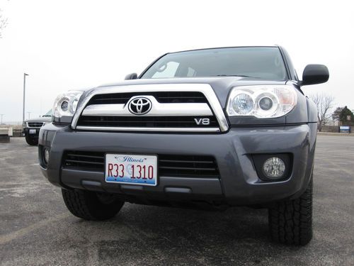 2008 toyota 4runner sr5 4wd low miles and toyota certified warranty