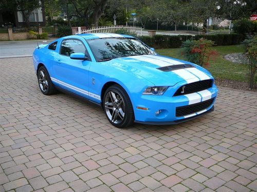 2010 ford shelby gt 500 under 2000 miles mint