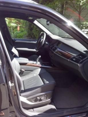 2011 bmw x5 - 4.4l