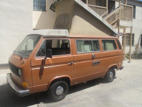 Low mileage 1982 volkswagen westfalia camper,  great mpg original paint