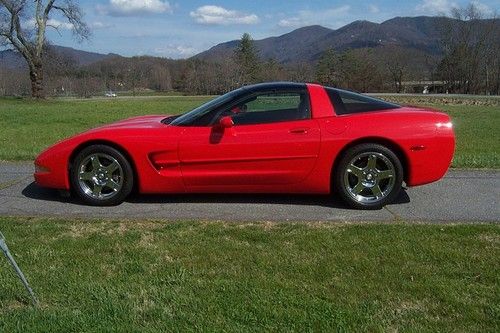 1998 chevrolet corvette red only  22k  miles