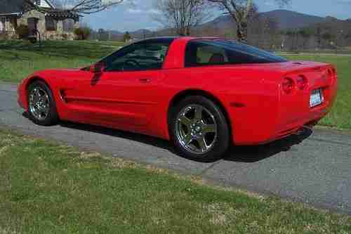 1998 CHEVROLET CORVETTE RED ONLY  22K  MILES, image 2