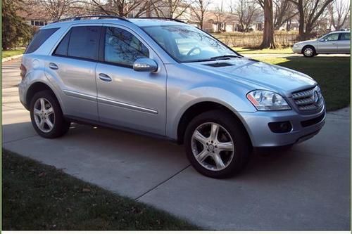 4matic garage kept heated leather seats