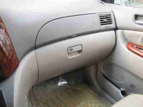 2004 Toyota Sienna XLE 3.3 V6 A/T Leather Alum Wheels Power Everything **LOOK**, image 5