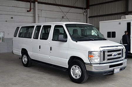 2009 ford e350 xlt sd ext wagon van