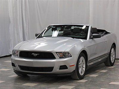 2012 ford mustang convertible v6 31k warrnaty cd sat runs great