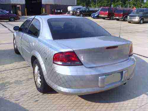 2002 Chrysler Sebring LXi Sedan 4-Door 2.7L, image 5