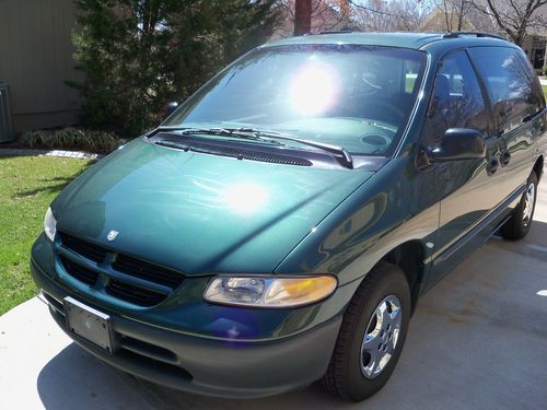 Dodge caravan 4-door 83k miles, green