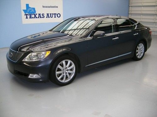 We finance!!!  2008 lexus ls 460 auto roof nav rcamera mark levinson sat 1 owner