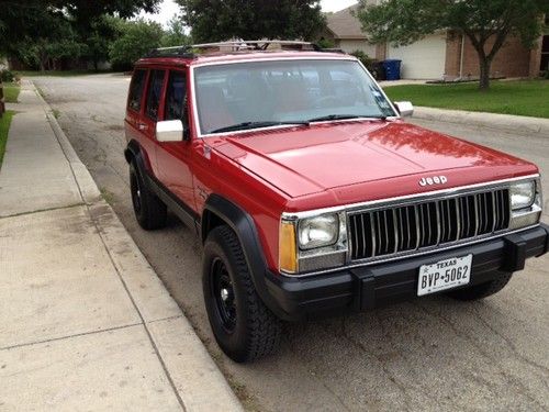 1991 jeep cherokee, 2 wheel drive, 6 cylinder, 4 door, cold ac, 5spd, runs great