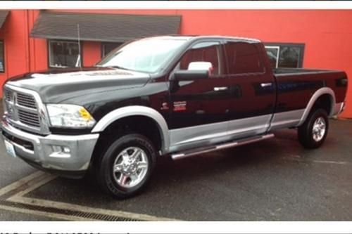 Black/silver  crew cab 6.7l diesel i6 350 hp power everything