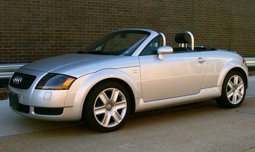 2003 audi tt convertible "just serviced"  rare automatic   "extra clean"