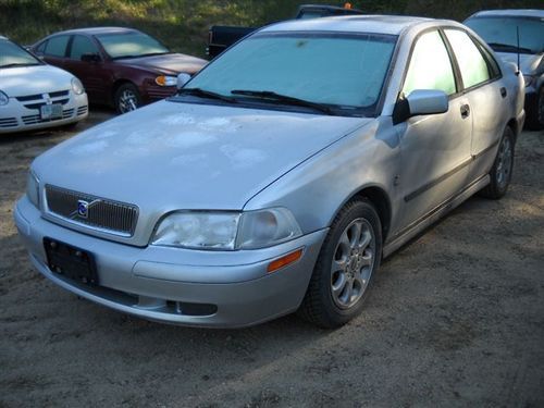 2001 volvo s40