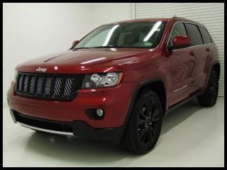 12 altitude 4x4 hemi v8 navi pano roof heated leather rear camera bluetooth tow