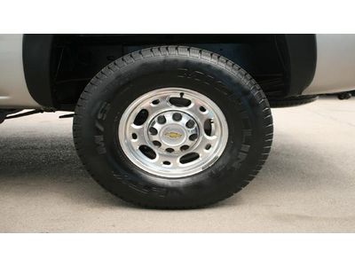 8.1L CD Ext Cab 4X4 LS Dual Climate Control Steering Wheel Controls Bedliner, image 14