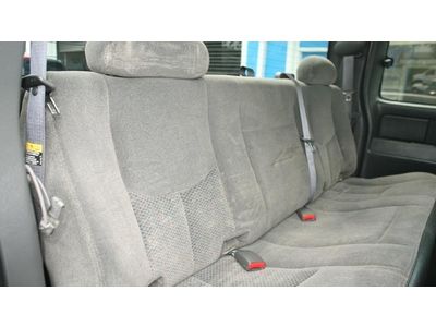 8.1L CD Ext Cab 4X4 LS Dual Climate Control Steering Wheel Controls Bedliner, image 46