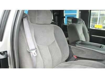 8.1L CD Ext Cab 4X4 LS Dual Climate Control Steering Wheel Controls Bedliner, image 50