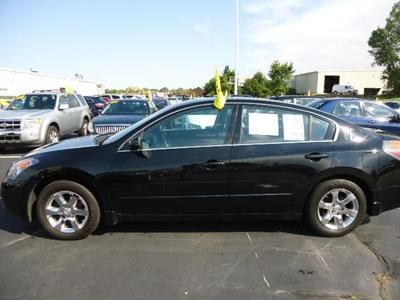 2.5L CD SL Package 6 Speakers AM/FM/CD Radio We Finance & Take Trade-Ins, image 2