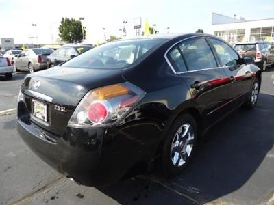 2.5L CD SL Package 6 Speakers AM/FM/CD Radio We Finance & Take Trade-Ins, image 5