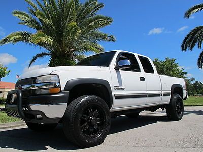 2001 chevy silverado 2500 extended cab 4x4 ls 6.6l duramax diesel low reserve no