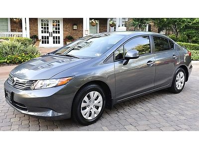 2012 honda civic lx  3k miles , nice!!!