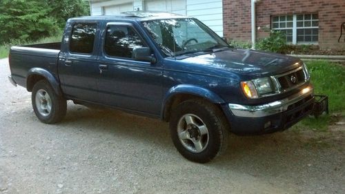 2000 nissan frontier se crew cab pickup 4-door 4x4 runs great drive home anywere