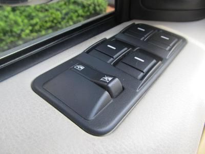 4dr Wgn SC SUV 4.2L NAV CD 4X4 Power Windows Power Door Locks Tilt Wheel, image 22