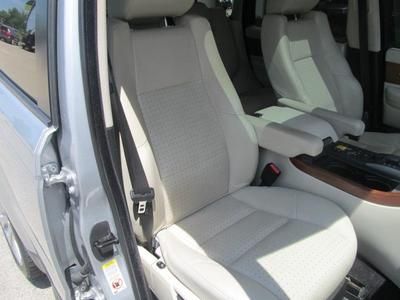 4dr Wgn SC SUV 4.2L NAV CD 4X4 Power Windows Power Door Locks Tilt Wheel, image 37