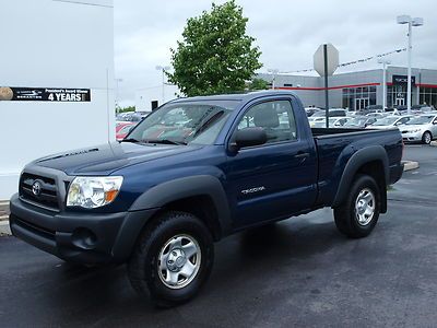 Blue manual 4x4 reg cab pick up 4x4 4 cylinder