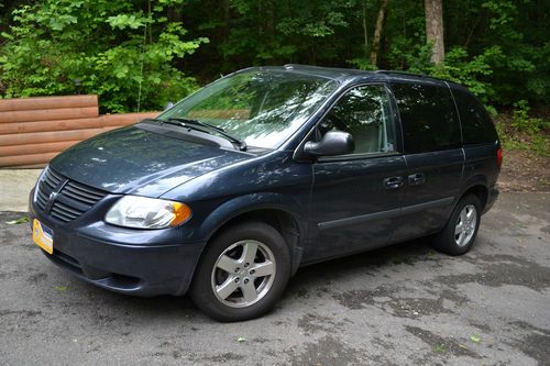 2007 dodge caravan se mini passenger van 4-door 3.3l