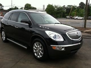 2011 buick enclave cxl mint condition, blk/blk leather, new tires, low miles