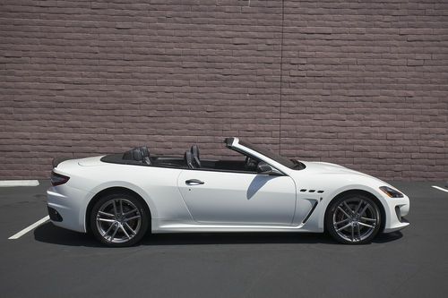 2013 maserati granturismo convertible mc