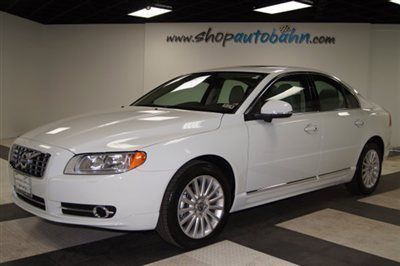 Loan car  w/moonroof &amp; heated seats msrp $42,645 !!