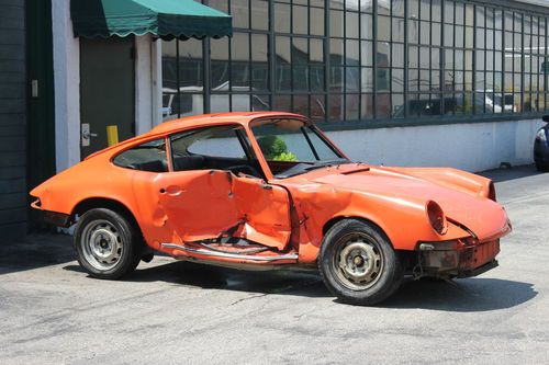 1971 Porsche 911T Sunroof Coupe(Roller), image 8