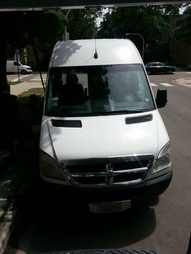 2007 dodge sprinter 2500 base standard cargo van 3-door 3.0l