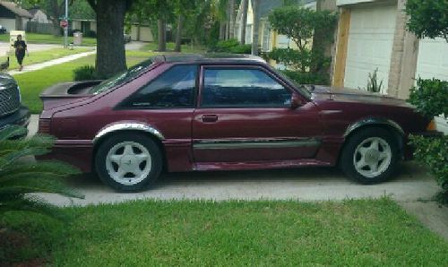 1988 ford mustang lx hatchback 2-door 5.0l